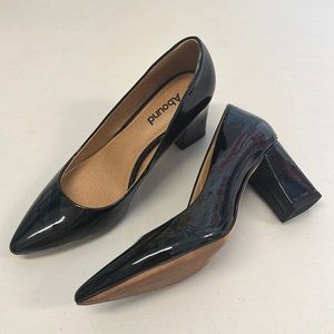 Abound black patent leather chunky pointed toe heel. Size 7.5